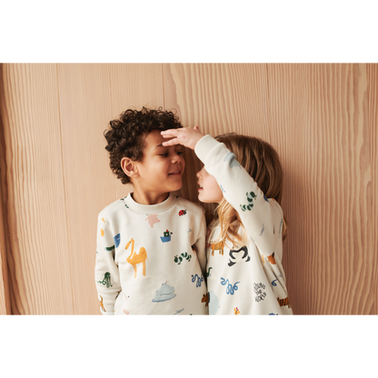 Thora Sweatshirt Around The World