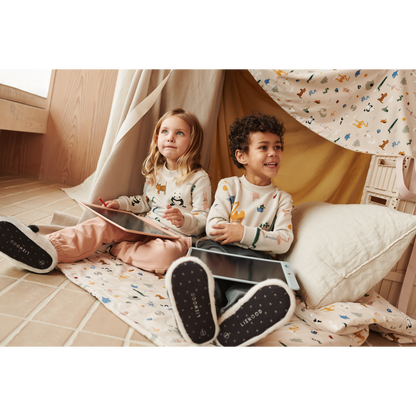 Thora Sweatshirt Around The World