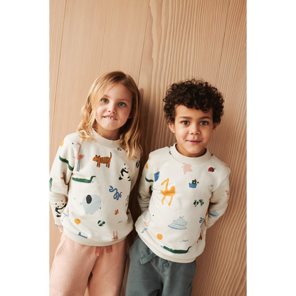 Thora Sweatshirt Around The World