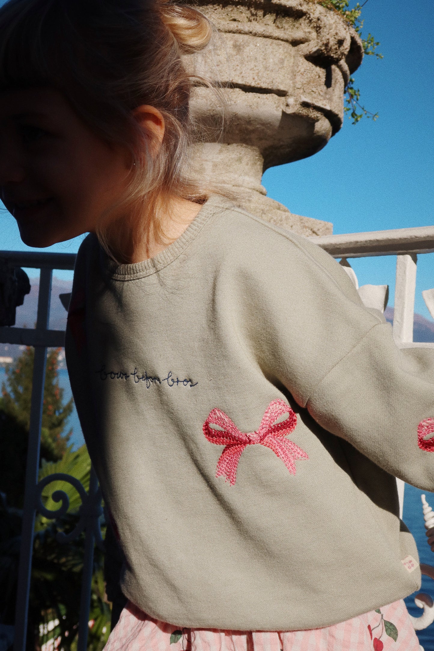 Lou Bow Sweatshirt OCS