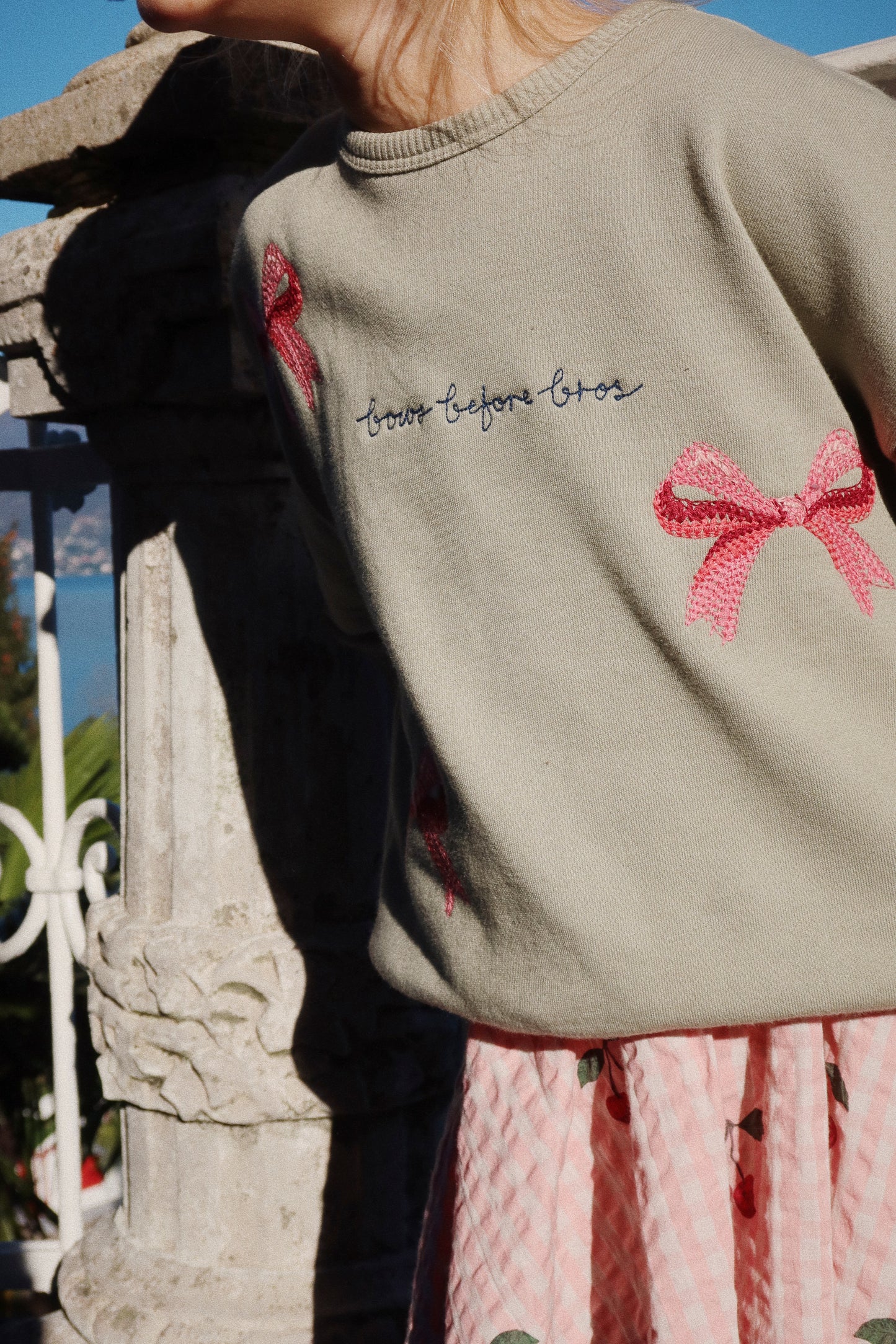 Lou Bow Sweatshirt OCS