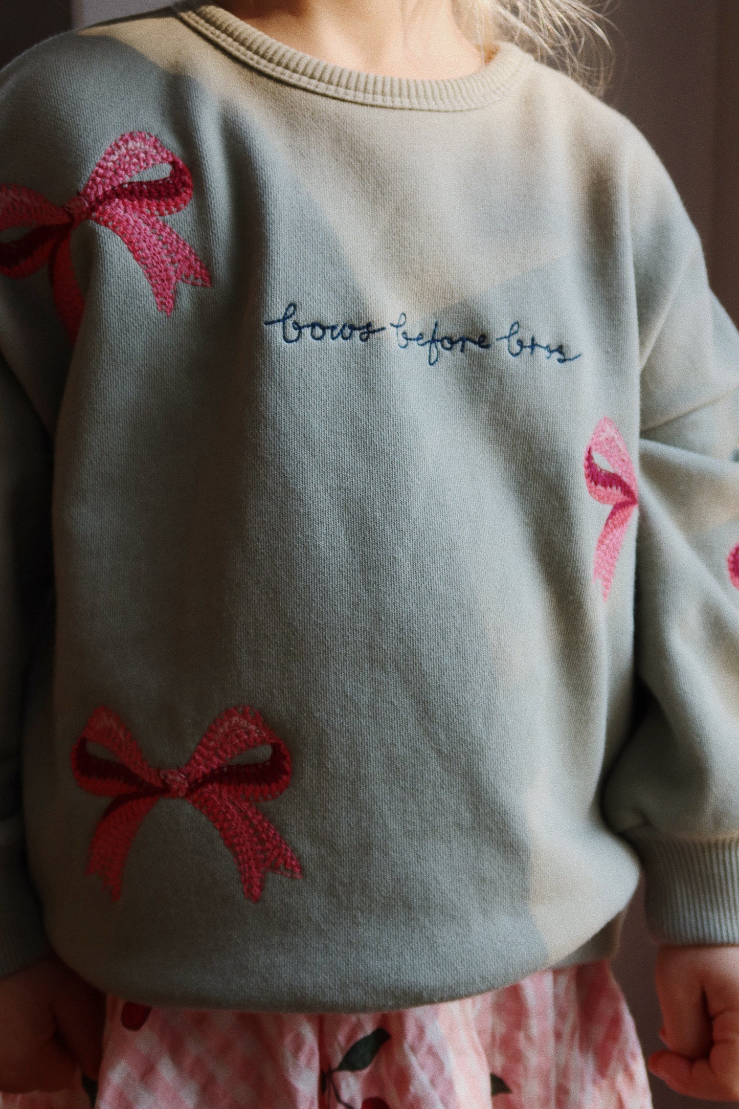 Lou Bow Sweatshirt OCS