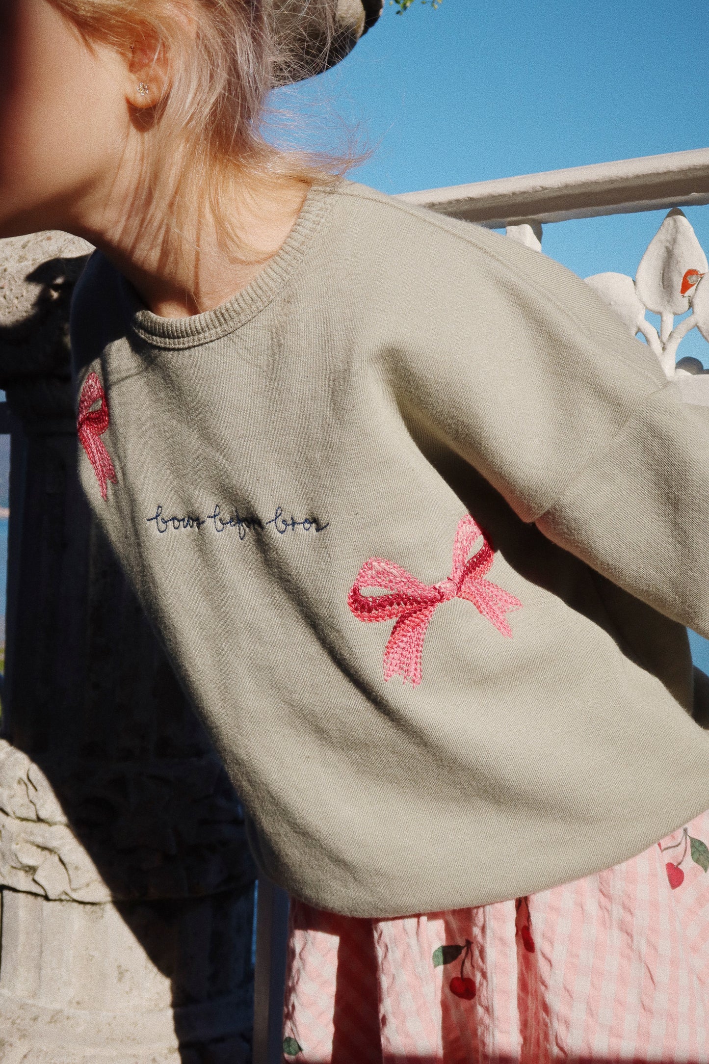 Lou Bow Sweatshirt OCS
