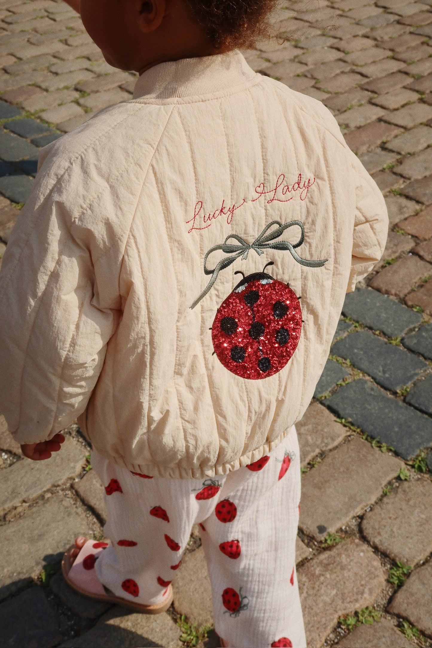 Juno Bomberjacke mit Pailetten