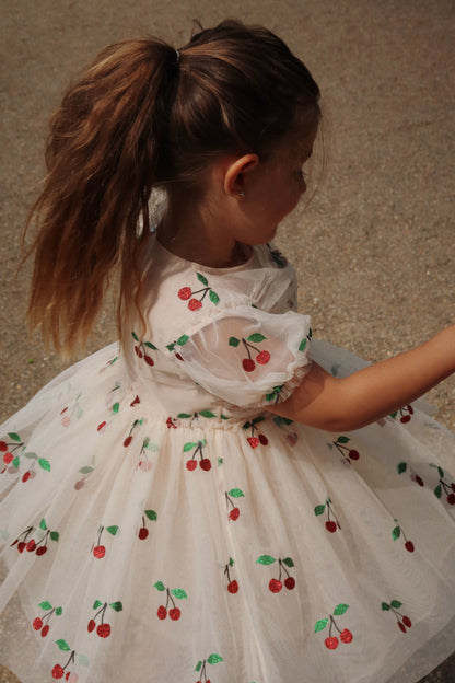 Tullie Kleid