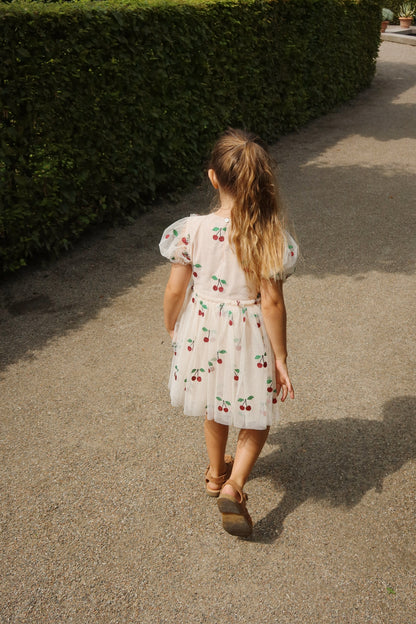 Tullie Kleid
